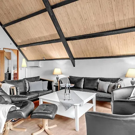 3 Bedroom Awesome In Sydals بيت للعطل