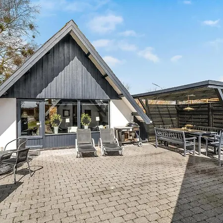 3 Bedroom Awesome In Sydals *