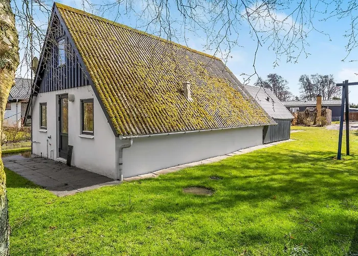 3 Bedroom Awesome In Sydals